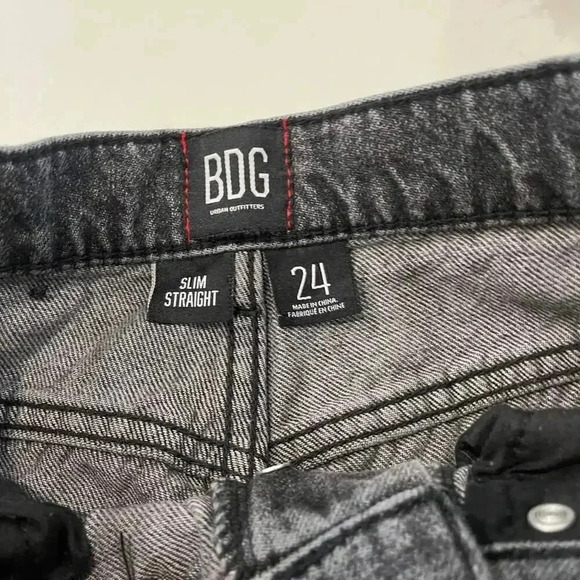 BDG Urban Outfitters Denim Jeans Black Slim Straight Button Fly Women's Size 24 - Picture 5 of 8